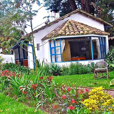 فندق Hacienda Cusin اوتابالو المظهر الخارجي الصورة
