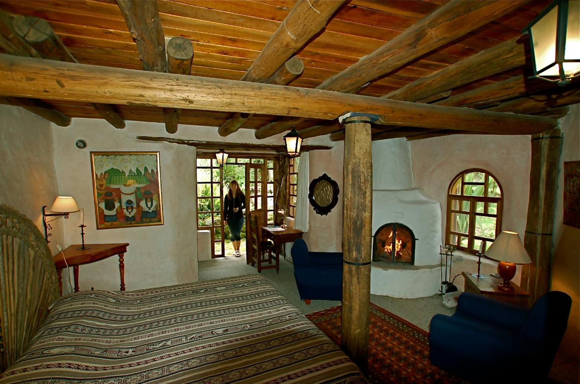 فندق Hacienda Cusin اوتابالو الغرفة الصورة